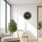Horloge murale en bois — calligraphie du verset du Trône