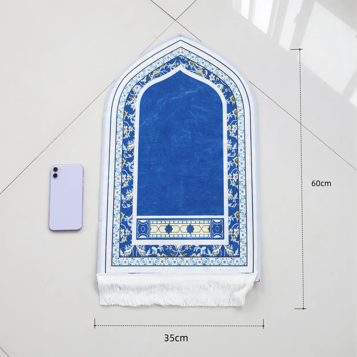 Tapis de prière épais et moelleux — en situation
